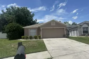 515 Scarlet Maple Ct, Plant City, FL 33563 - Photo 1