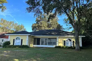 1241 N Lake Elbert Dr NE, Winter Haven, FL 33881 - Photo 1