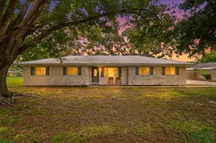 1210 Carol Ave, Auburndale, FL 33823 - Photo 1