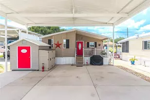 511 Par Pines Blvd, Davenport, FL 33837 - Photo 1