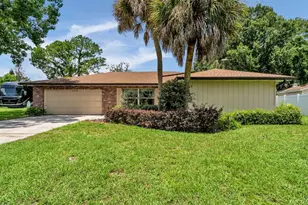 1640 Bayou Cir, Lakeland, FL 33803 - Photo 1