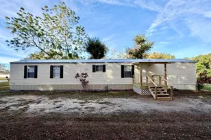 4447 Tammy Lee Ln, Lakeland, FL 33813 - Photo 1