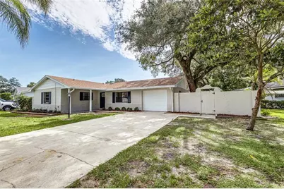 527 Princess Place, Lakeland, FL 33803 - Photo 1