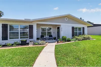 4828 Celia Circle W, Lakeland, FL 33813 - Photo 1