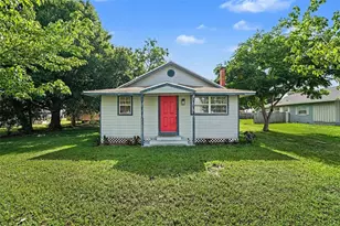 406 NW Phosphate Blvd, Mulberry, FL 33860 - Photo 1