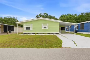 1798 Fox Hill Dr, Lakeland, FL 33810 - Photo 1