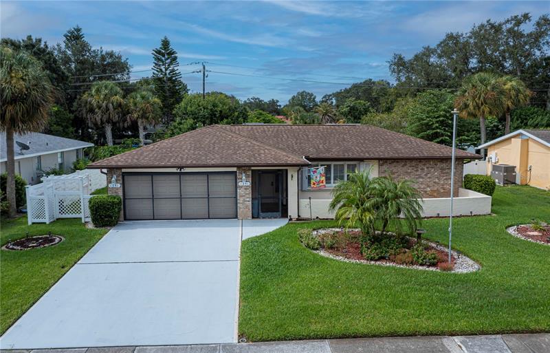 1351 Lucaya Ave, Venice, FL 34285 MLS N6122815 Coldwell Banker