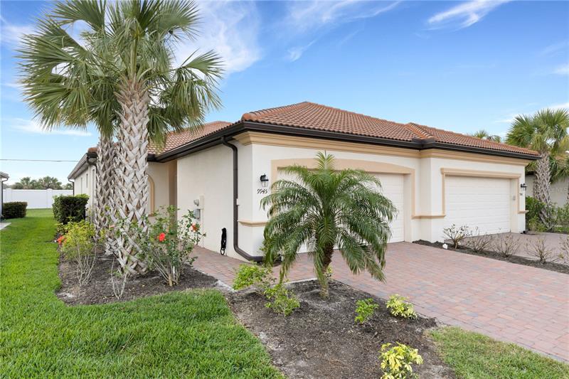 9945 Haze Dr Dr, Venice, FL 34292 MLS N6125666 Coldwell Banker