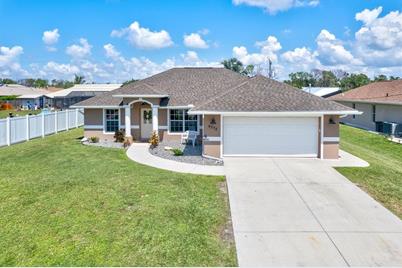 9372 Saint Catherine Avenue, Englewood, FL 34224 - Photo 1