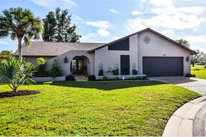 1002 N Cypress Point Drive #33, Venice, FL 34293 - Photo 1