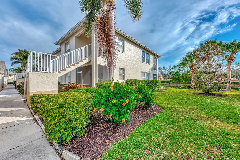 902 Auburn Lakes Cir 902, Venice, FL 34292 MLS N6131065 Coldwell Banker