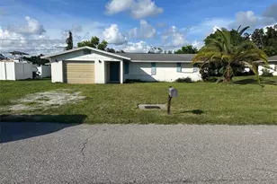 3485 Roslyn Rd, Venice, FL 34293 - Photo 1