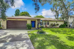 2512 Regatta Dr, Sarasota, FL 34231 - Photo 1