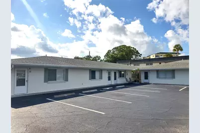 525 Manatee Court #18, Venice, FL 34285 - Photo 1