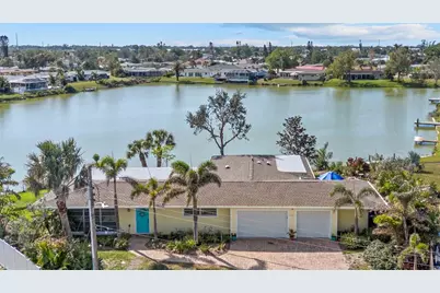 424 Shade Terrace, Venice, FL 34293 - Photo 1