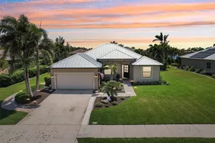 19893 Cobblestone Cir, Venice, FL 34292 - Photo 1