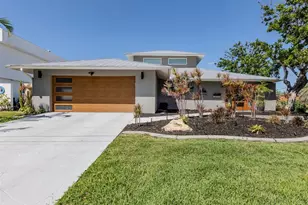 616 Gardenia Dr, Venice, FL 34285 - Photo 1