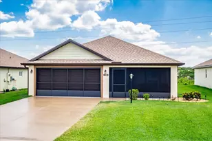 126 Woodside Dr, Lake Placid, FL 33852 - Photo 1