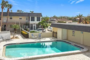 200 Park Blvd N, Venice, FL 34285 - Photo 1