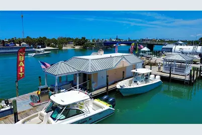 100 Circuit Road #N-123, Nokomis, FL 34275 - Photo 1