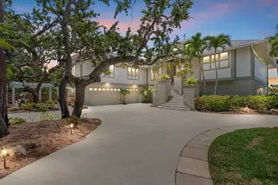 755 Eagle Point Drive, Venice, FL 34285 - Photo 1