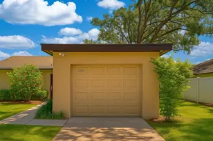 7201 Daiquiri Ln, Tampa, FL 33634 - Photo 1