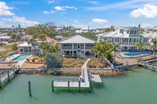 931 Inlet Cir, Venice, FL 34285 - Photo 1