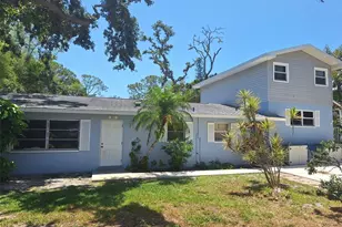 305 Pine Rd, Nokomis, FL 34275 - Photo 1