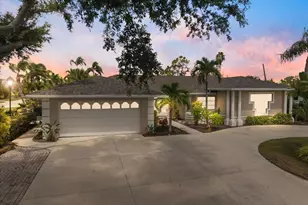 315 Park Blvd N, Venice, FL 34285 - Photo 1