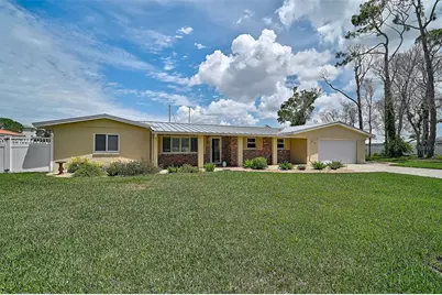 7118 Westmoreland Drive, Sarasota, FL 34243 - Photo 1