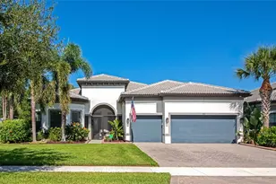 7801 Grande Shores Dr, Sarasota, FL 34240 - Photo 1