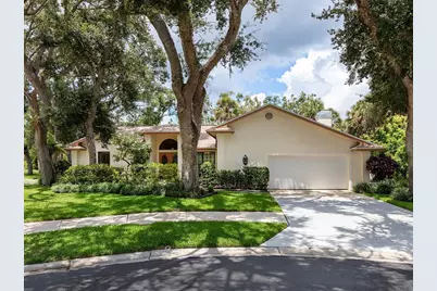 1622 Oak Circle S, Sarasota, FL 34232 - Photo 1