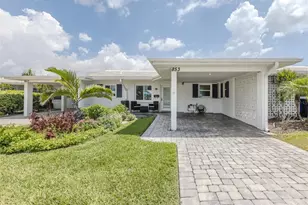 853 White Cap Cir, Venice, FL 34285 - Photo 1