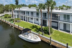 1001 Inlet Cir, Venice, FL 34285 - Photo 1