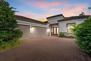 5341 Greenbrook Dr, Sarasota, FL 34238 - Photo 1