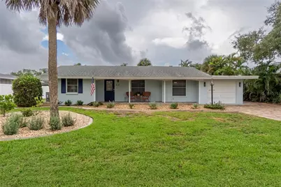 417 Villas Drive, Venice, FL 34285 - Photo 1