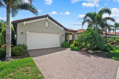 10189 Fiddlewood Drive, Venice, FL 34293 - Photo 1