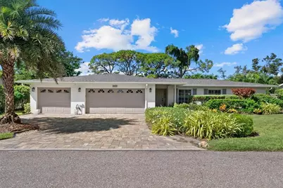 405 Park Boulevard N, Venice, FL 34285 - Photo 1