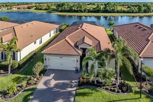 10132 Colubrina Dr, Venice, FL 34293 - Photo 1