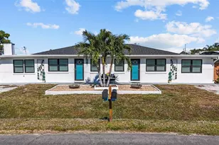 11 1st St E, Nokomis, FL 34275 - Photo 1