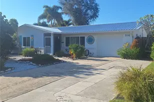516 Serata St, Venice, FL 34285 - Photo 1