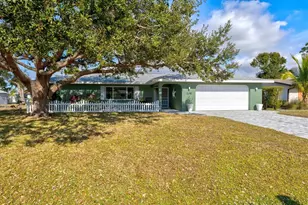 1316 Fir Ave, Venice, FL 34285 - Photo 1