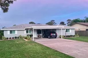 171 Golf Club Ln, Venice, FL 34293 - Photo 1