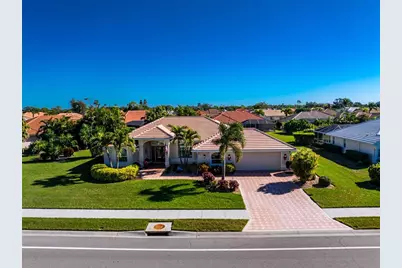 537 Lake Of The Woods Drive, Venice, FL 34293 - Photo 1