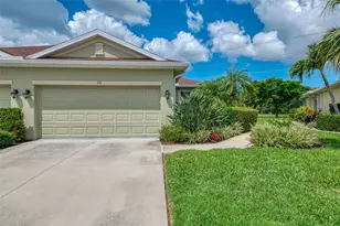 371 Capulet Dr, Venice, FL 34292 - Photo 1