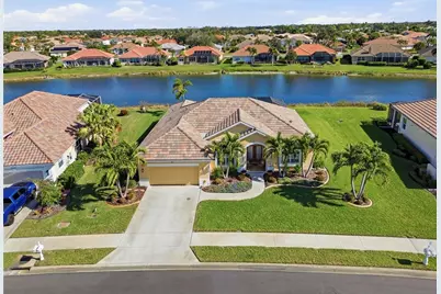 677 Lakescene Drive, Venice, FL 34293 - Photo 1