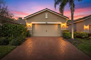 11850 Tapestry Ln, Venice, FL 34293 - Photo 1