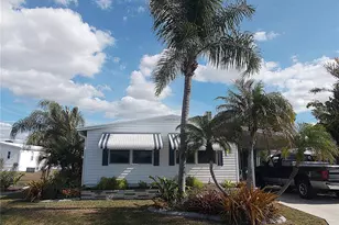 467 Boxwood Dr, Venice, FL 34285 - Photo 1
