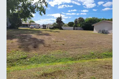 571 Grove Avenue NW, Port Charlotte, FL 33952 - Photo 1