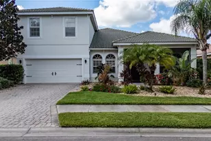 9010 Kingsbury Place, Bradenton, FL 34212 - Photo 1